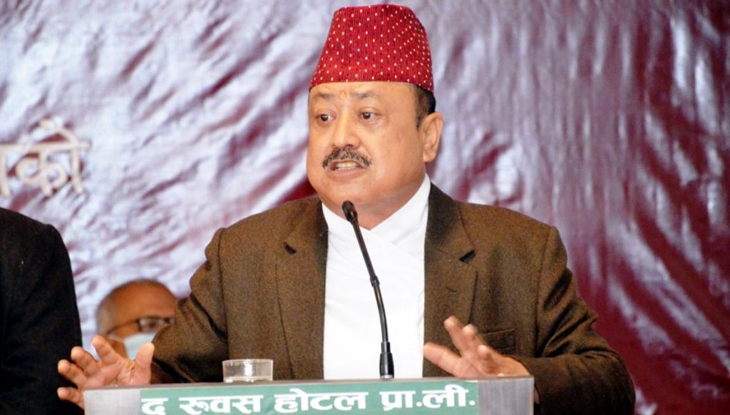 धनगढी उपमहानगरके मेयरके लाग गोपाल हमालसे उम्मेदवारी घोषणा