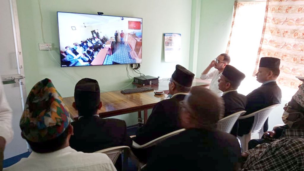 उच्च अदालतके बहस अनलाइनसे