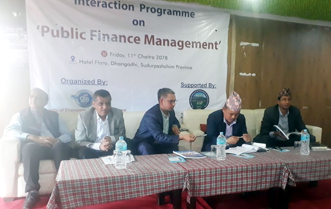 सेजनसे पत्रकारहुकनहे अभिमुखीकरण