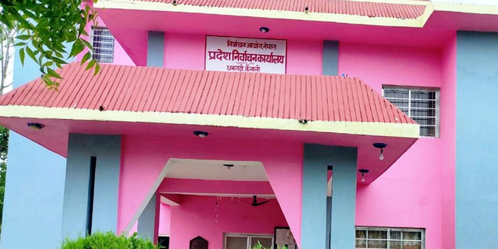 कैलालीमे स्थानीय तहके लाग निर्वाचन अधिकृत तोकिल