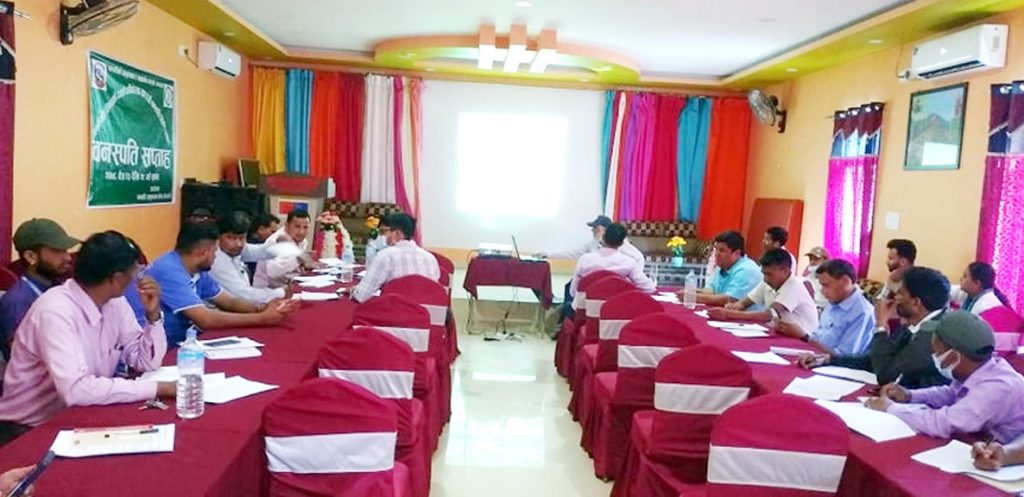 कैलालीमे ८६९ प्रजातिके वनस्पति