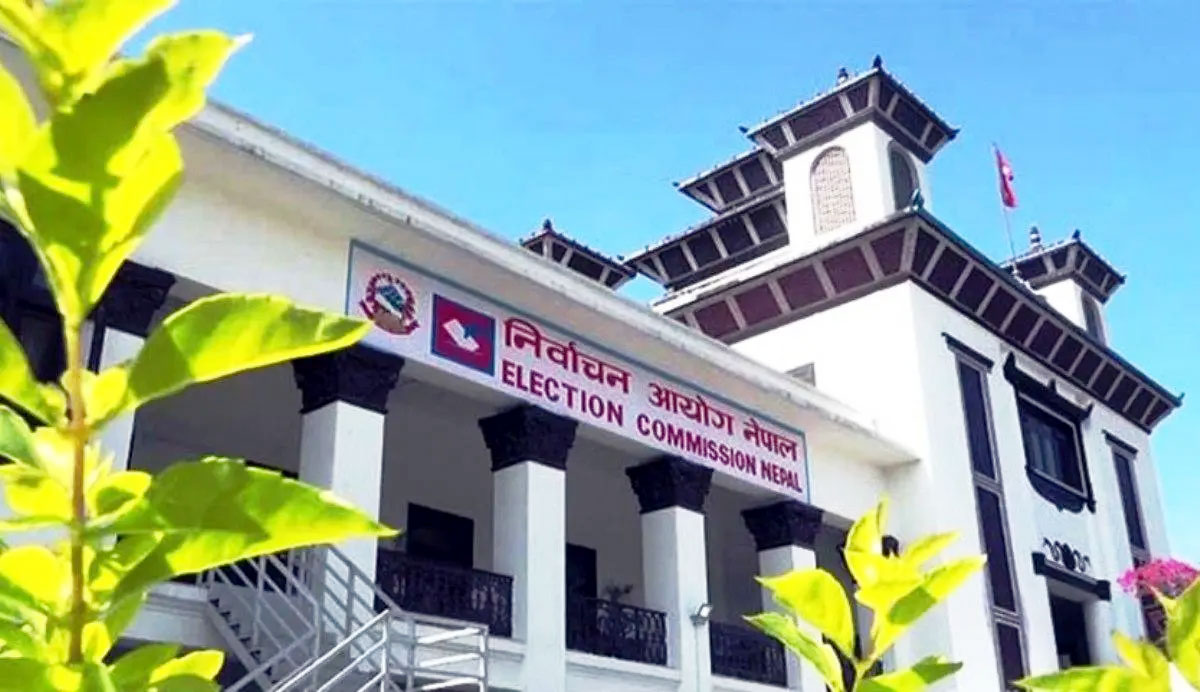 मनोनयन दर्तामे उत्साह नैडेखगिल