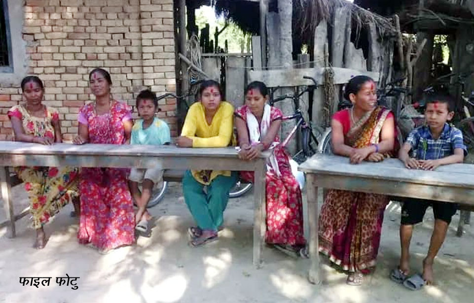 ठाकुर कुस्मी थारुनके सम्मेलन हुइना