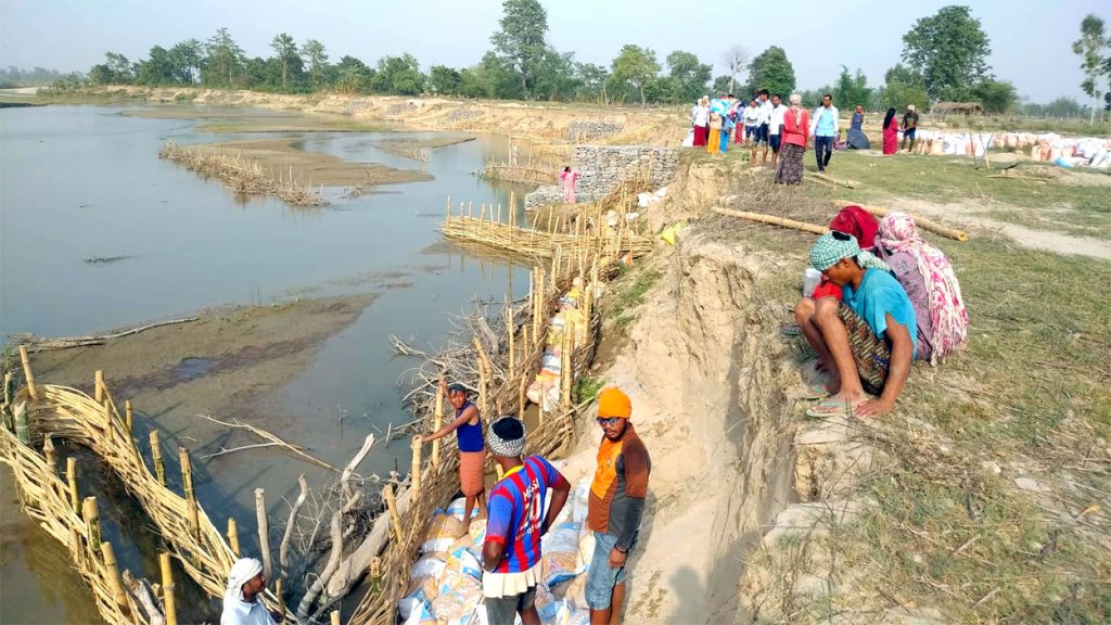 बस्ती जोगाइक लाग तटबन्ध