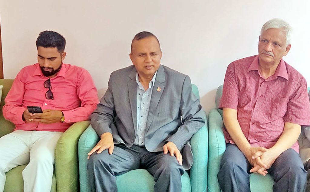 गठबन्धन सरकारसे देशमे आर्थिक संकटः पोखरेल