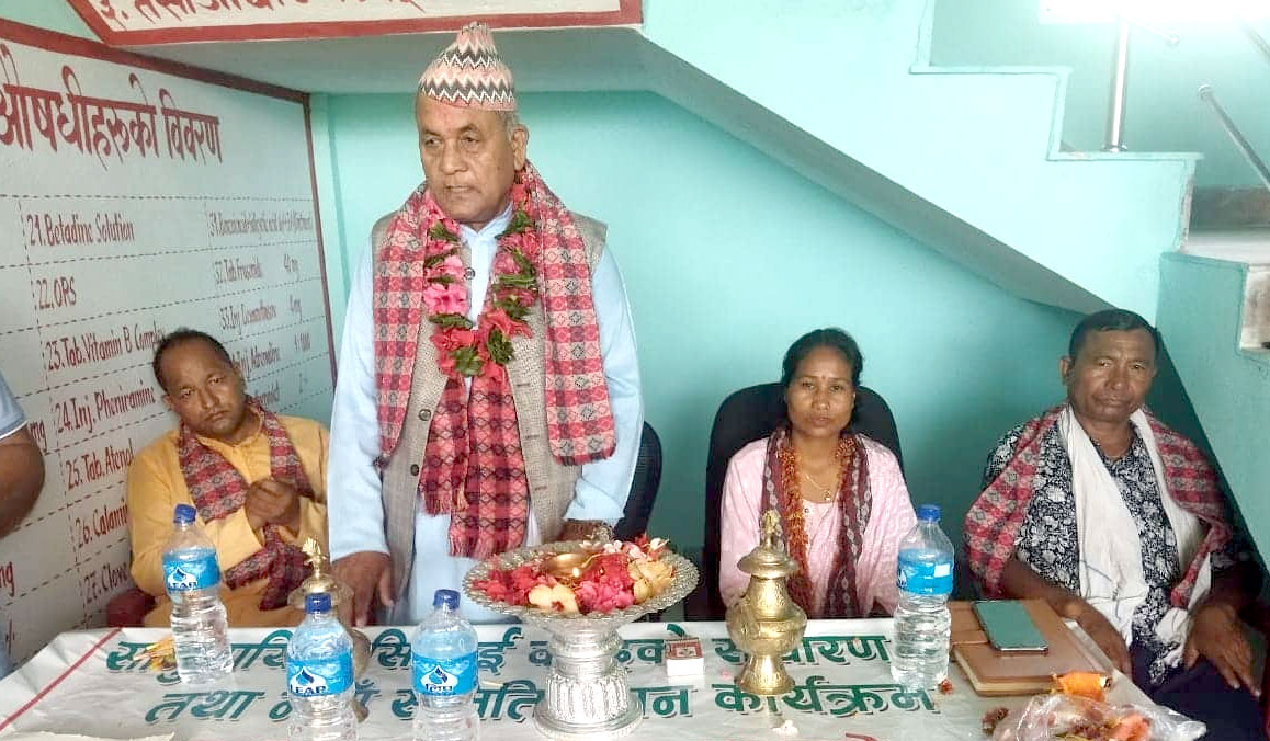 राज्यमन्त्री रैकासे वडा क्लिनिकके समुद्घाटन