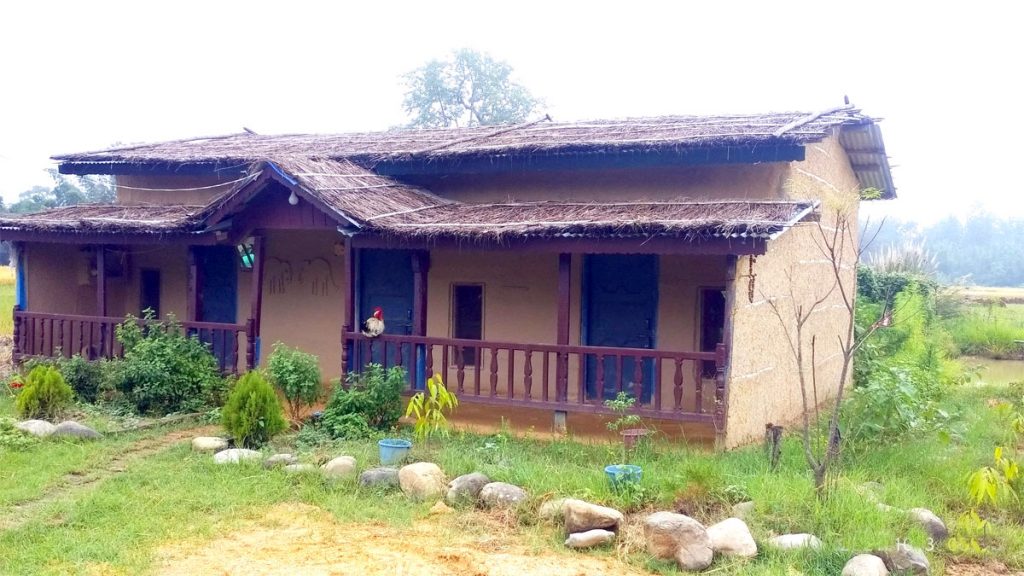 कोरोनासे प्रभावित होमस्टे पहुनाके पखाईमे