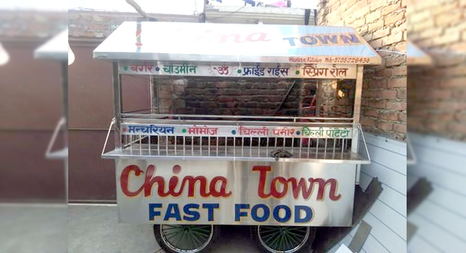 ठेला व्यावसायीसे अनुज्ञापत्र लेहे पर्ना