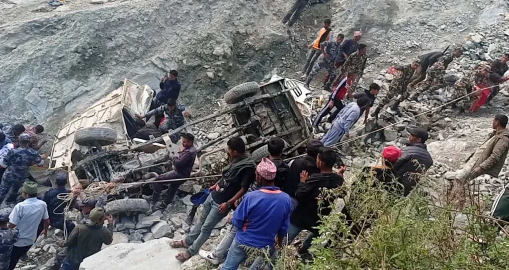 बझाङ जीप दुर्घटनाः मृतकके सख्या आठ पुगल