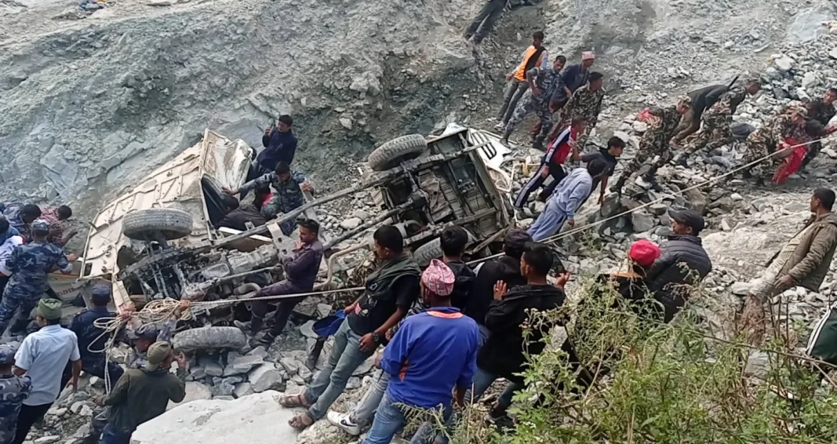 बझाङ जीप दुर्घटनाः मृतकके सख्या आठ पुगल