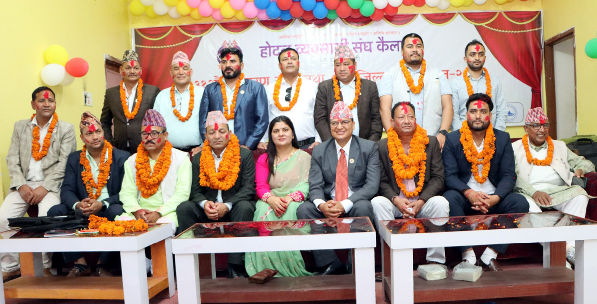 होटेल व्यवसायी संघके अध्यक्षमे पाण्डेय