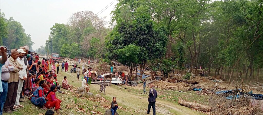 अतिक्रमित वनक्षेत्र खाली करागिल