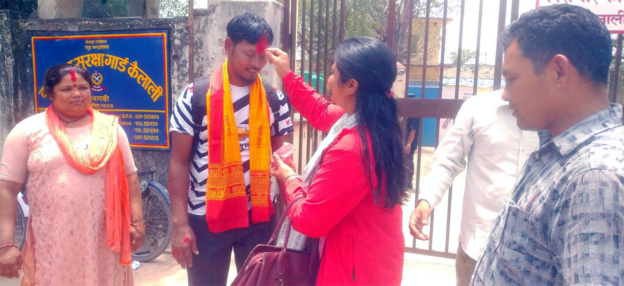 निर्दोष सन्तकुमार सात बरसपाछे छुटलै