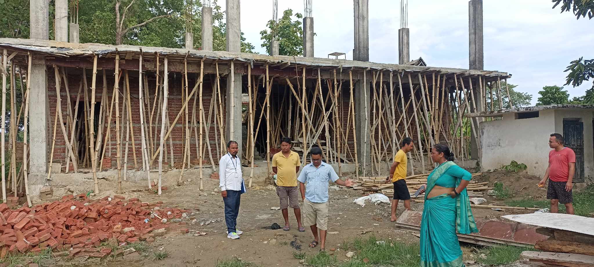भौतिक पूर्वाधार योजनाके अनुगमन