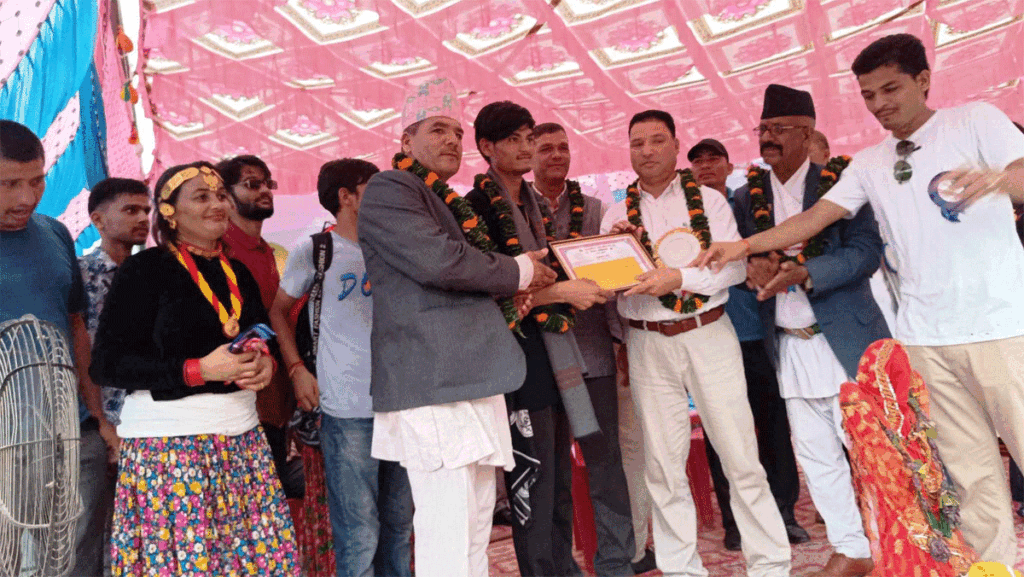 डेउडा प्रतियोगितामे बाजुरेली सेवा समूह पहिल
