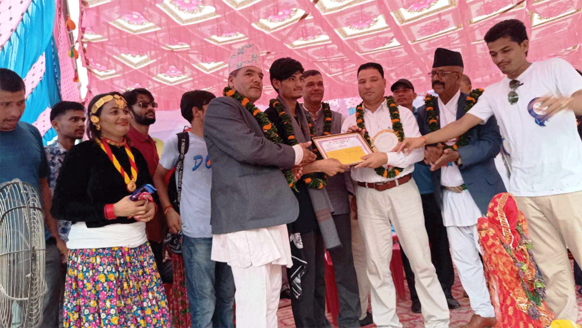 डेउडा प्रतियोगितामे बाजुरेली सेवा समूह पहिल