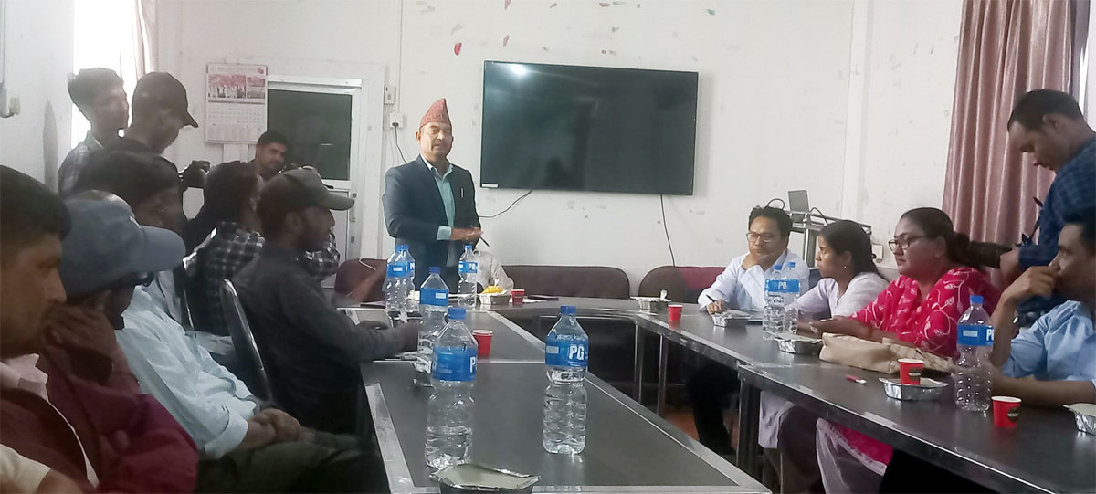 डशै डेवारीक अवसरमे शुभकामना आदानप्रदान