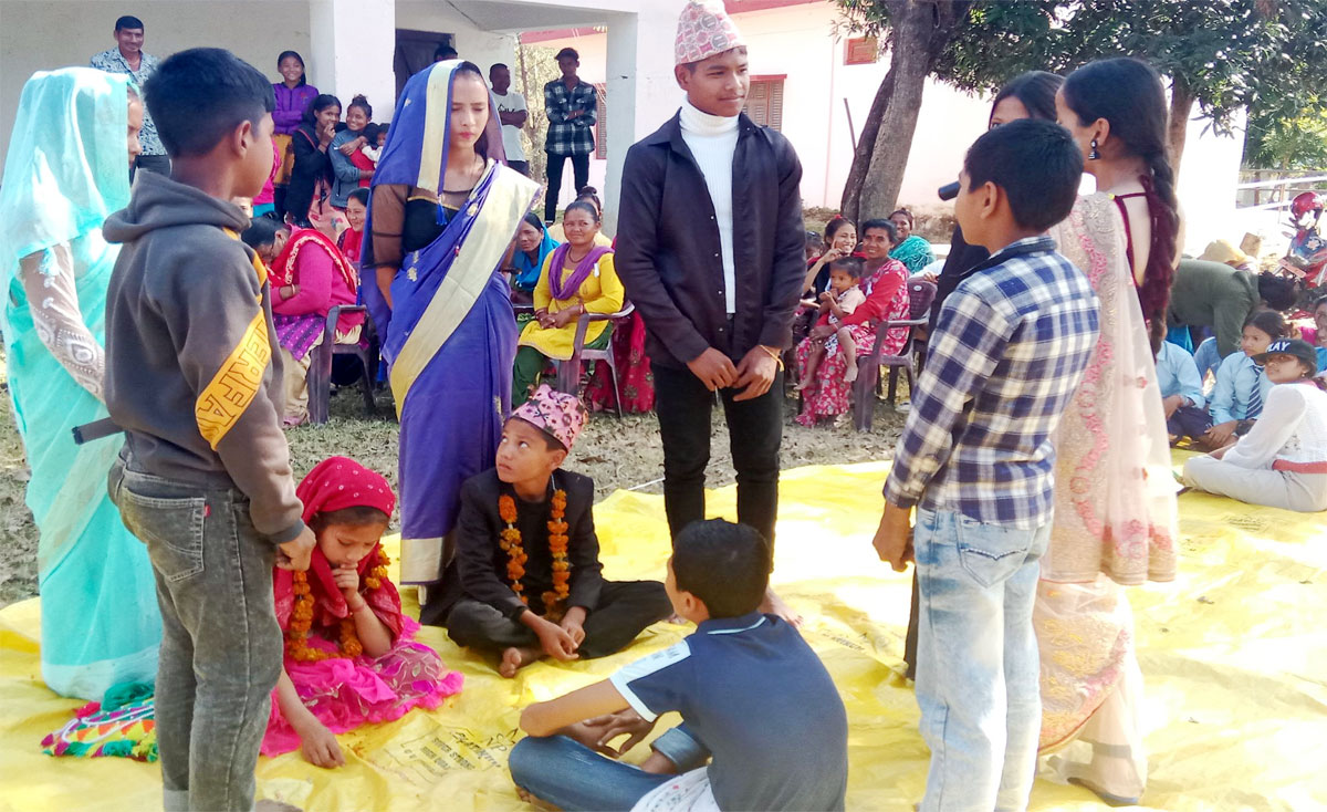 बालविवाह रोक्न जुट्लैं विद्यार्थी