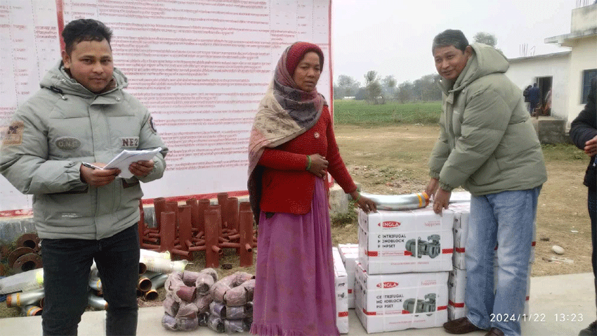 १८ किसानहे सिचाई बोरिङ वितरण