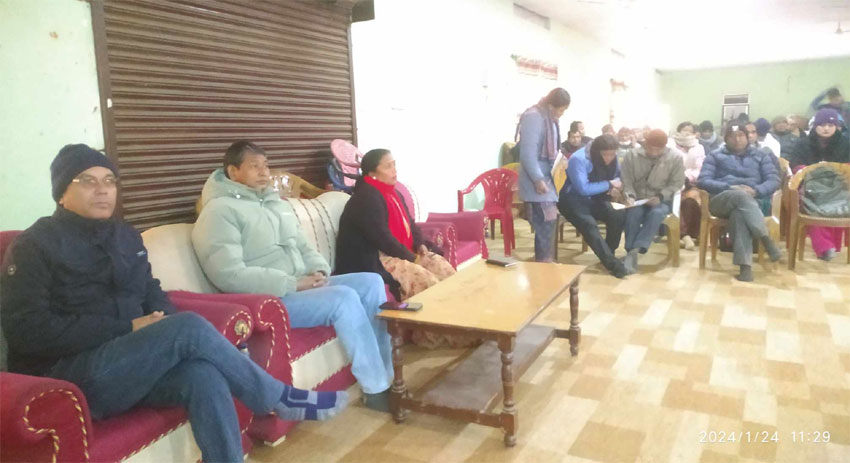 कैलारीमे विद्यालय पोषणमे स्थानीय खाना समावेश