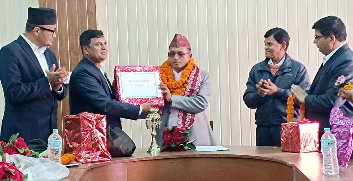 छोट समयमे ढेर काम कैले बाटुँः धामी