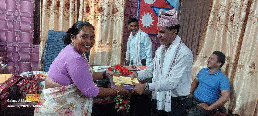 प्रमुख प्रशासकीय अधिकृत भट्टहे विदाई