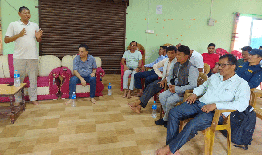 सेवा प्रवाहबारे जानकारी नैहुके पीडितके मुद्दा डबजाइठः गाउँपालिका अध्यक्ष