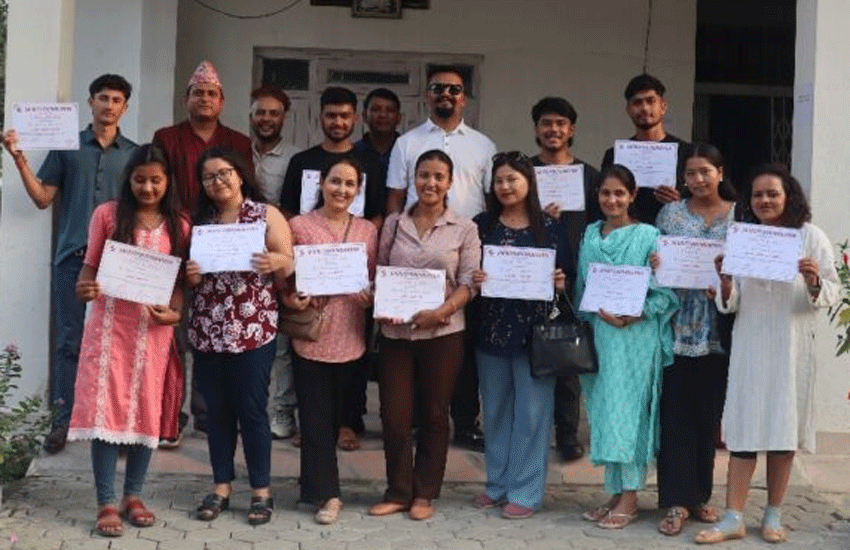 चार दिने उदघोषण तालिम सम्पन्न
