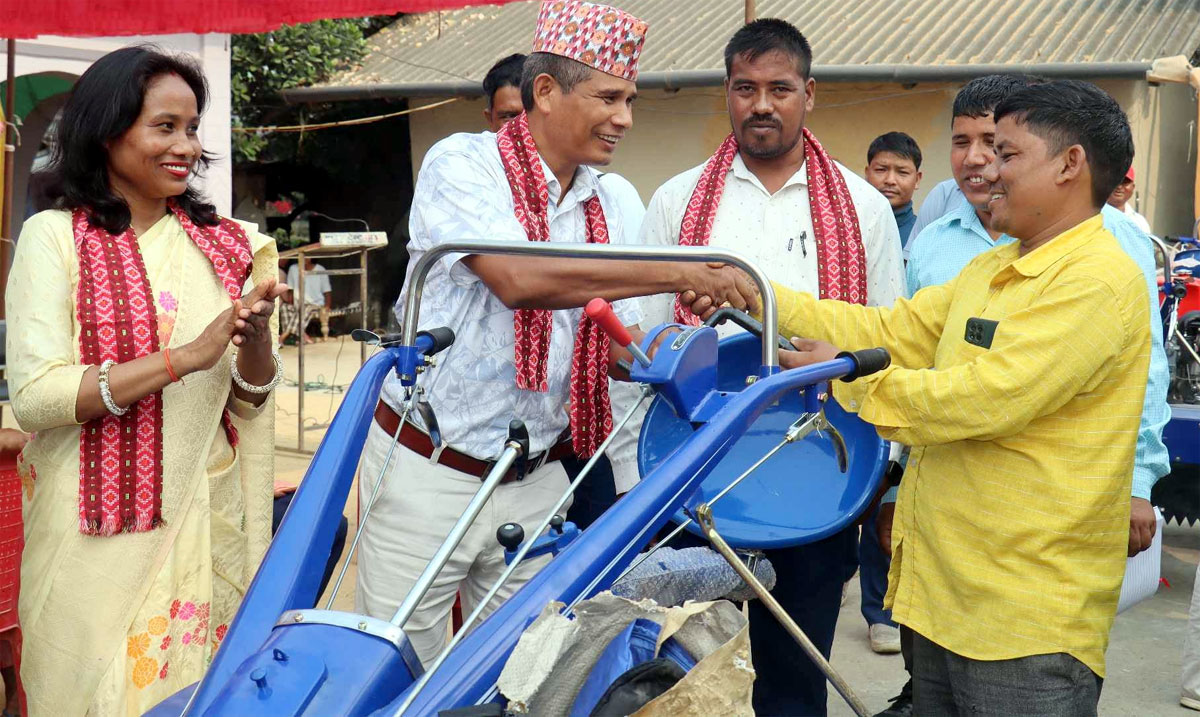 किसानहे अनुदानमे यान्त्रिक उपकरण
