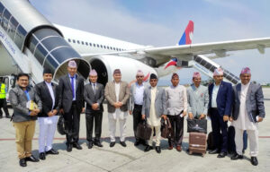 मुख्यमन्त्री शाहके नेतृत्वमे १० सदस्यीय टोली भारत प्रस्थान