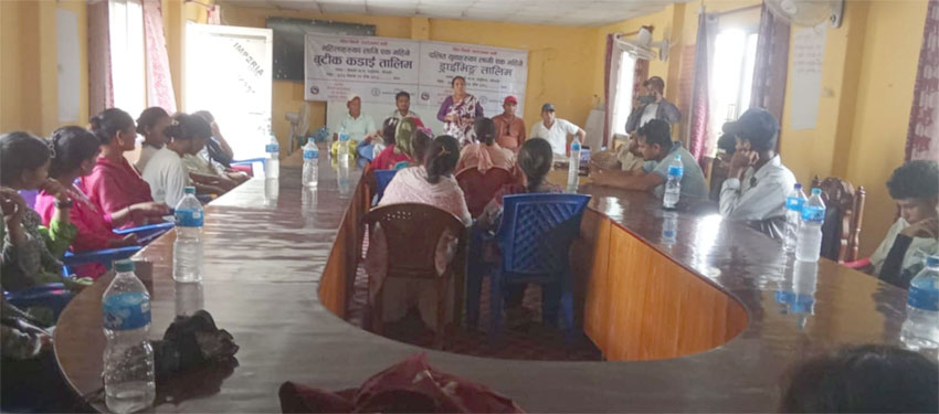 कैलारीमे एक÷एक महिने बुटिक ओ ड्राइभिङ तालिम सम्पन्न