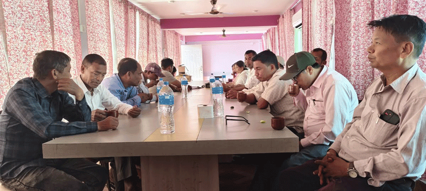 नेपाल थारु संघ कञ्चनपुरके पहिल समिक्षा