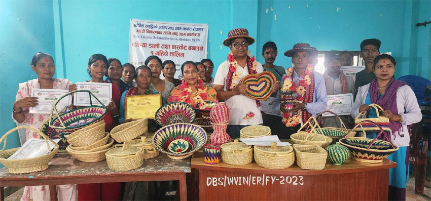 एक महिने ढकिया, दालो ओ बास्केट बनैना तालिम सम्पन्न