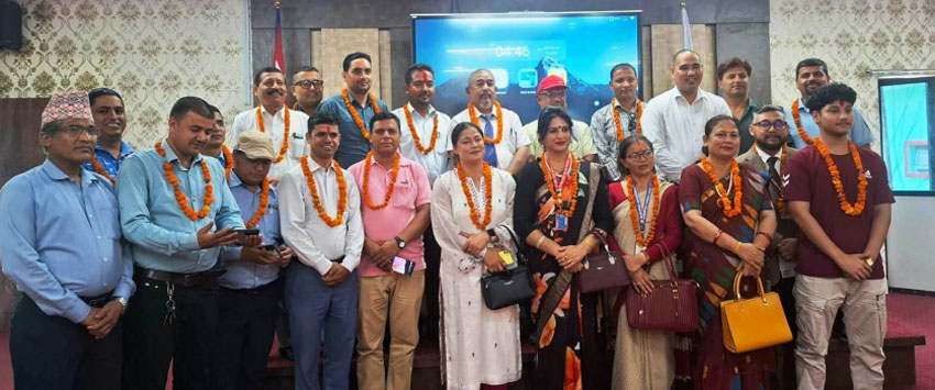 धनगढीके सामुदायिक ओ संस्थागत विद्यालय सम्मानित