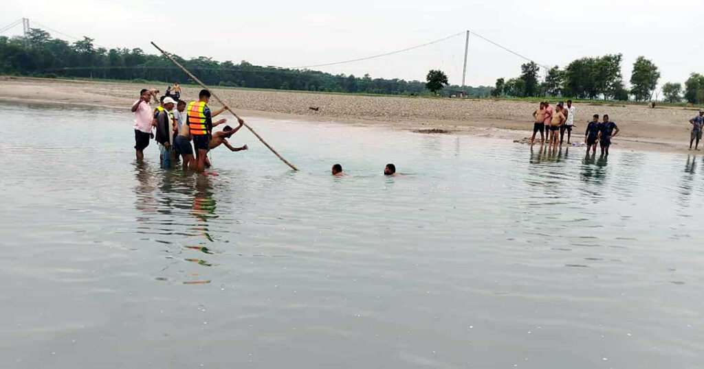 खुटियामे डुबके चार जहनके मृत्यु