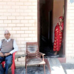 हमार लर्कनके मोल का १५ लाख केल्ह हो ट ?