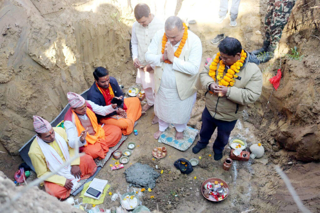 लम्कीचुहामे सिटी हल तथा संग्रहालय शिलान्यास