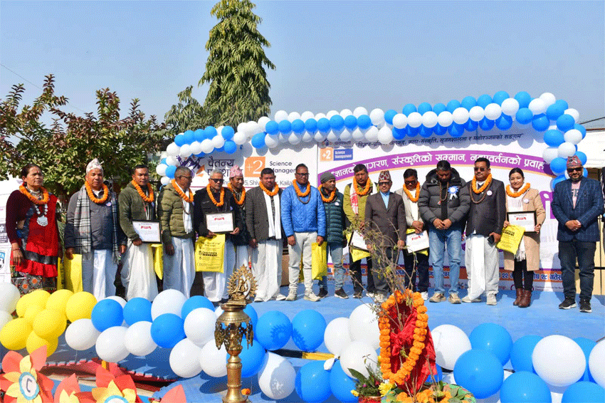 चैतन्यसे टमान व्यक्तित्वसहित नगर भल्मन्सा समितिहे सम्मान