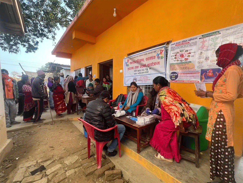 कैलारीमे हुइल नैसर्ना रोग स्वास्थ्य शिविरमे ३८७ जानेक स्वास्थ्य परीक्षण