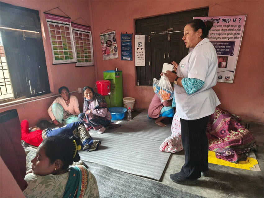 परिवार नियोजन स्थायी बन्ध्याकरण शिविरमे १३ जाने सेवा लेलै