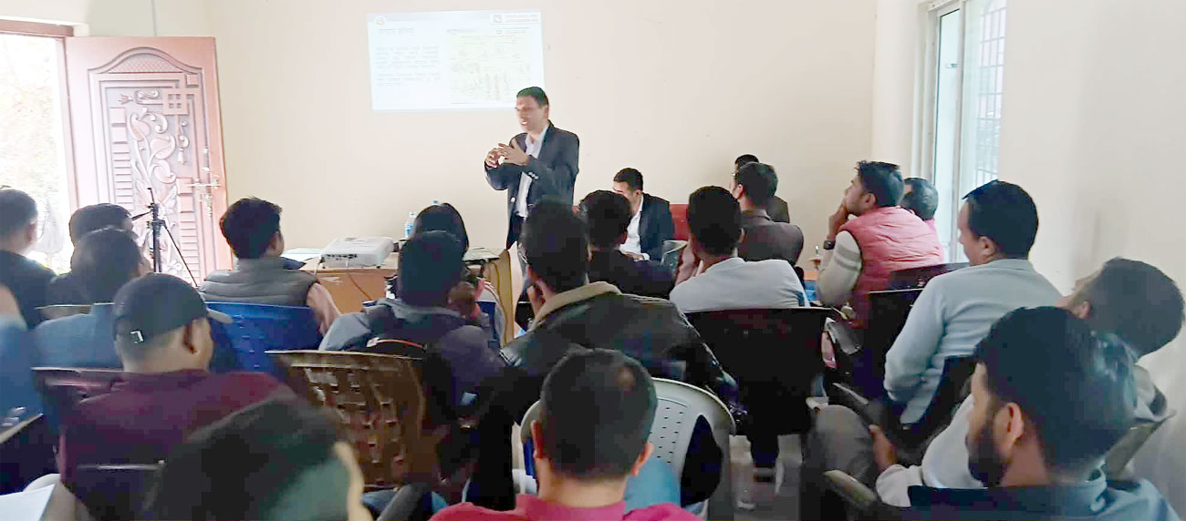 निर्वाचन ओ आम सञ्चार विषयक अन्तरक्रिया