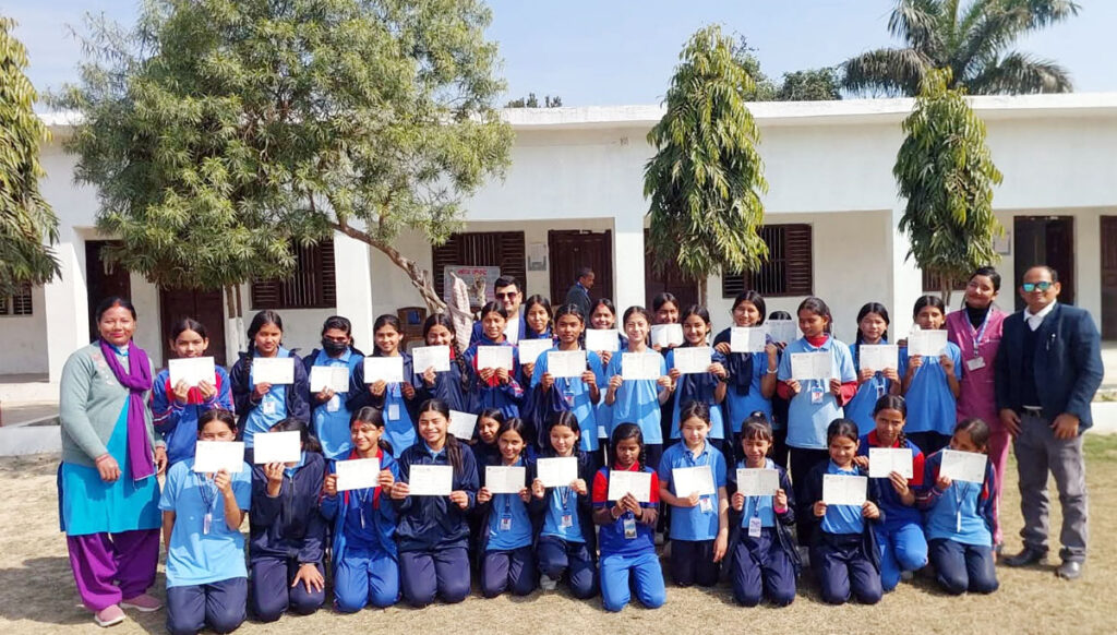 धनगढी उपमहानगरके २ हजार तीन सय किशोरीहे एचपीभी खोप लगैटी