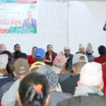 कैलाली–५ मे कांग्रेसके संगठित अभियान : उम्मेदवार मनुहे जिटैना घरदैलोसे मतदाता शिक्षासम