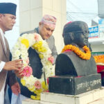 प्रजातन्त्र दिवसमा सहिदके स्मारकमे माल्यार्पण