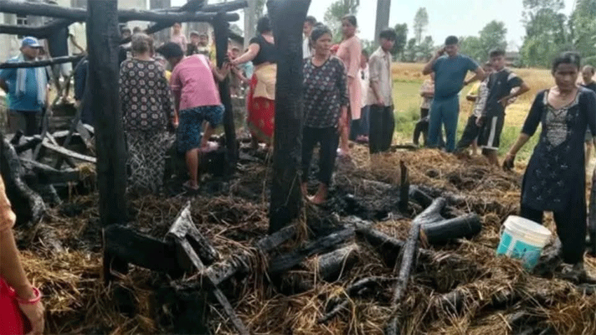 आगलागीसे टमान धनमाल जरके नष्ट