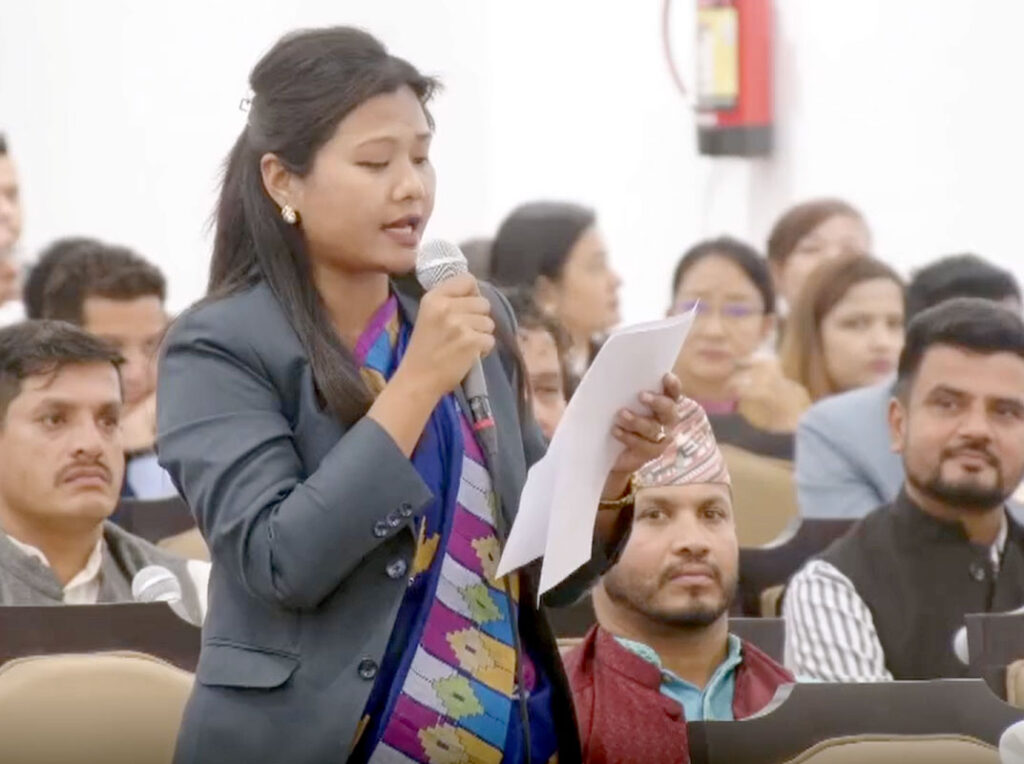 दुसर बैठक आघे गोहुँक मोल तोक्ना सांसद करिष्मा कठरियासे आग्रह