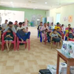 कैलारी गाउँपालिकासे ५१ जाने बालबालिकानहे शैक्षिक सामग्री वितरण