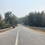 महेन्द्र राजमार्गके २५/२५ मिटर दायाँ बायाँ खाली करैना