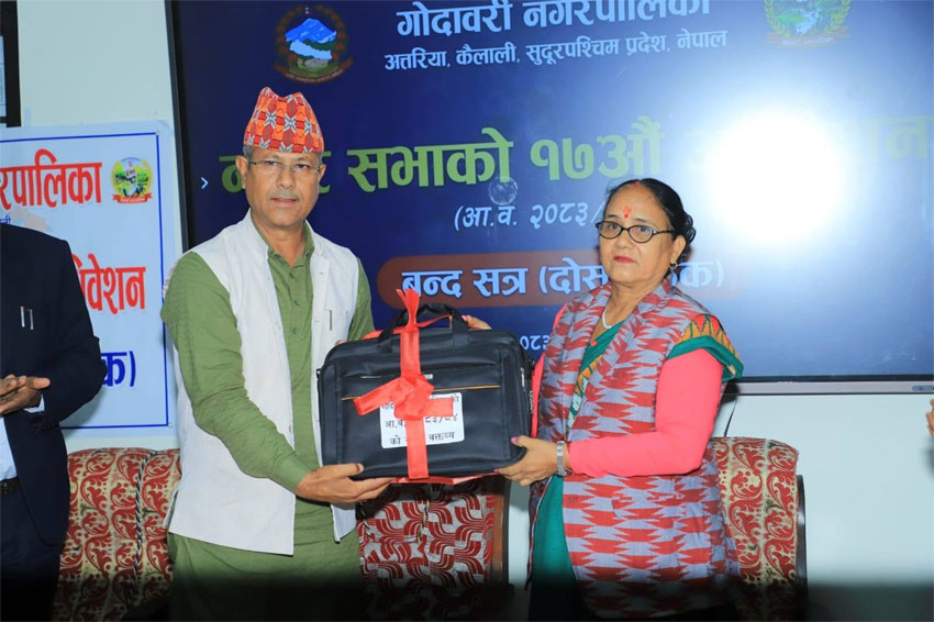 गोदावरीके बजेट १ अर्ब ३० करोड ५ लाख