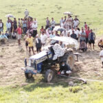 खेत जोटेबेर ट्याक्टर विलटके मृत्यु
